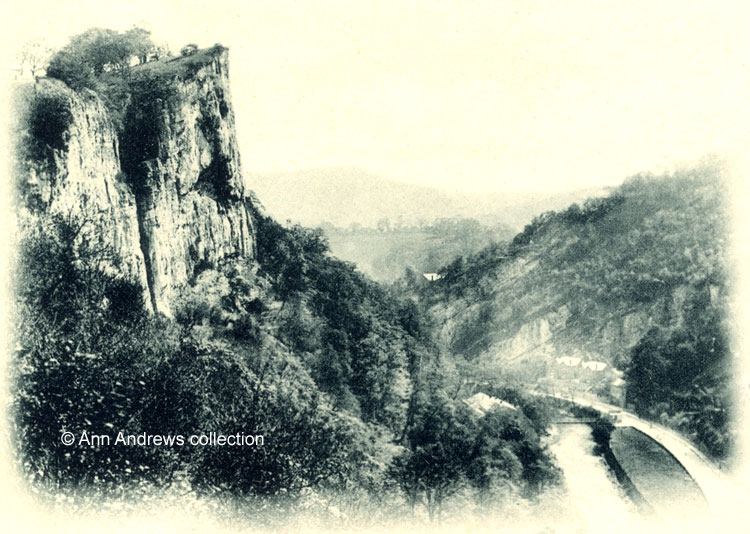 Matlock and Matlock Bath Images: High Tor and the Colour Works